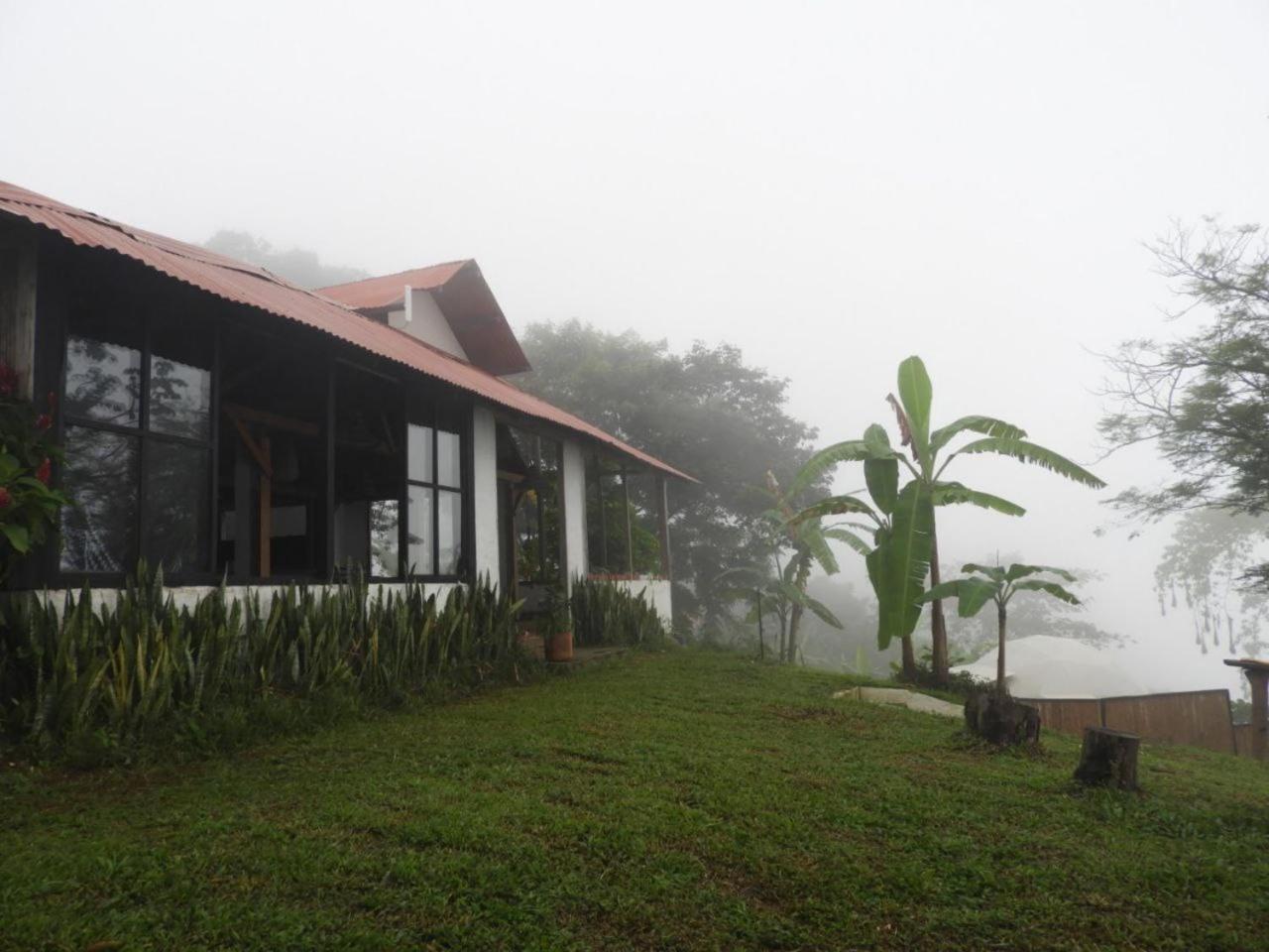 Hotel Y Restaurante Mirador Aires De La Sierra, Minca Bagian luar foto