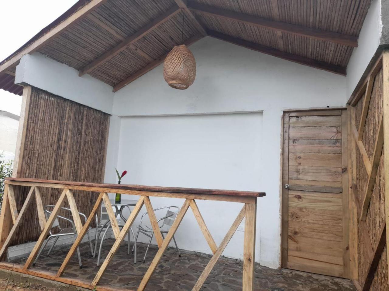 Hotel Y Restaurante Mirador Aires De La Sierra, Minca Bagian luar foto